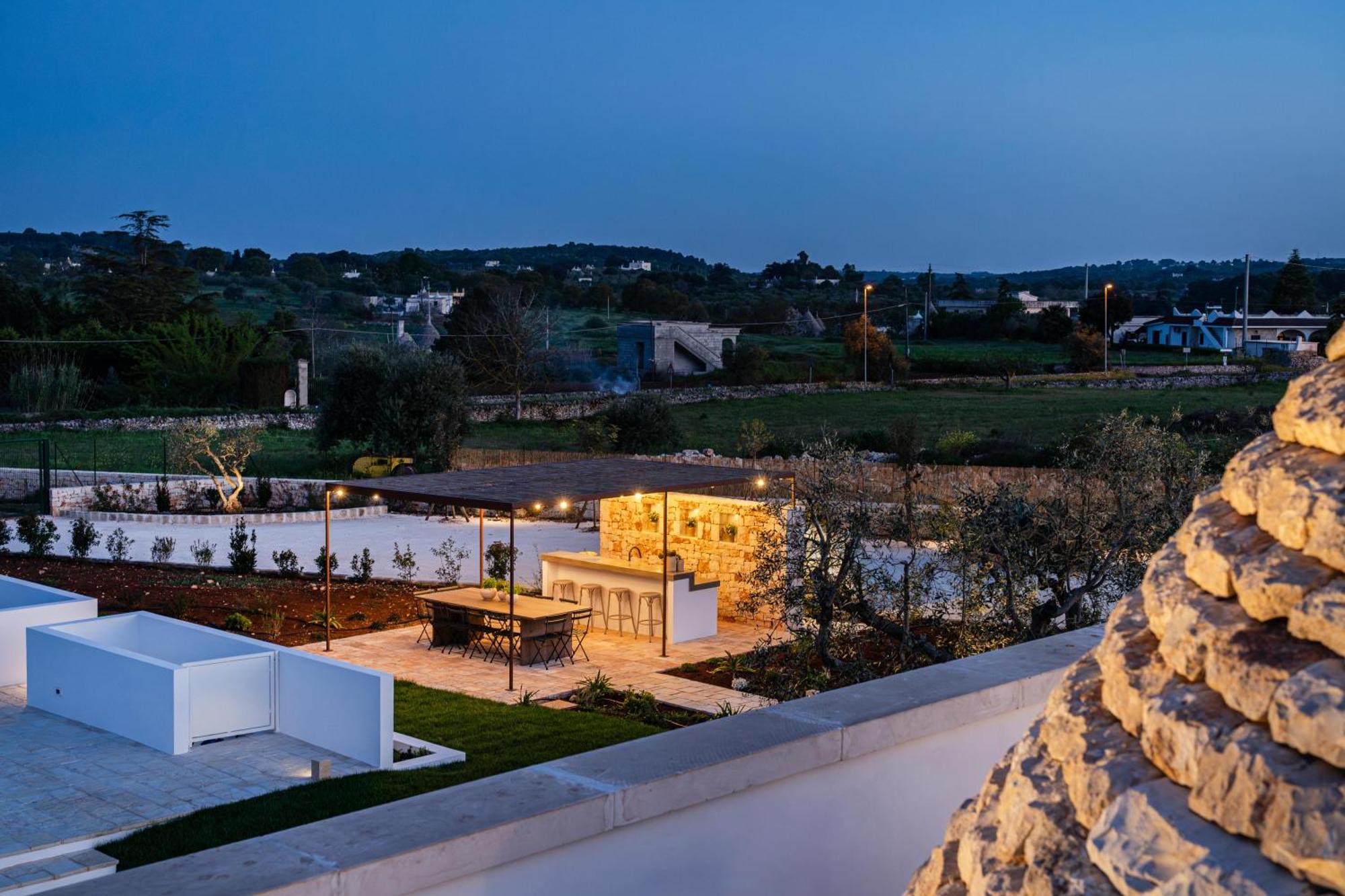 Trullo Jale - Boutique Apartments Ostuni Exterior photo