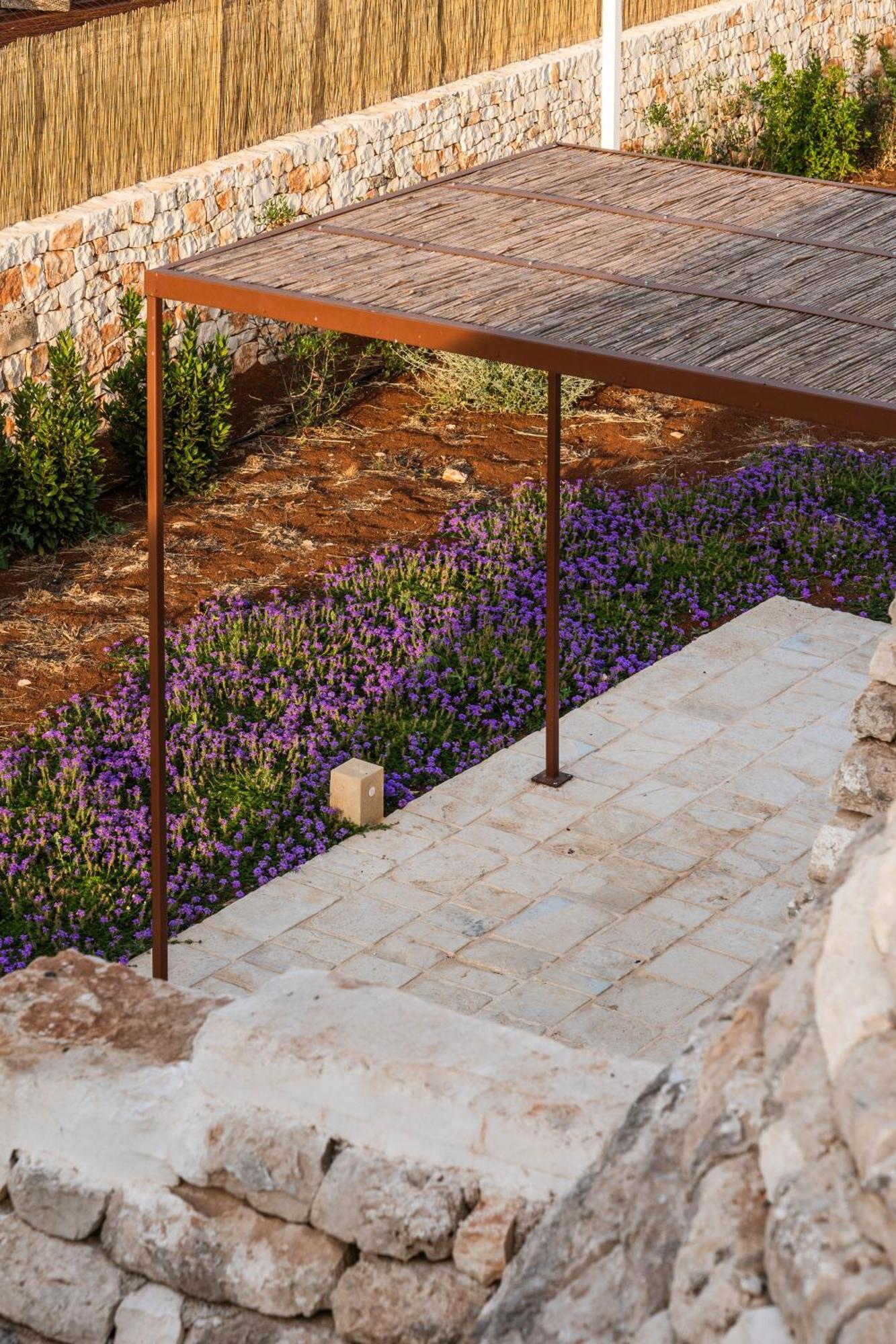 Trullo Jale - Boutique Apartments Ostuni Exterior photo